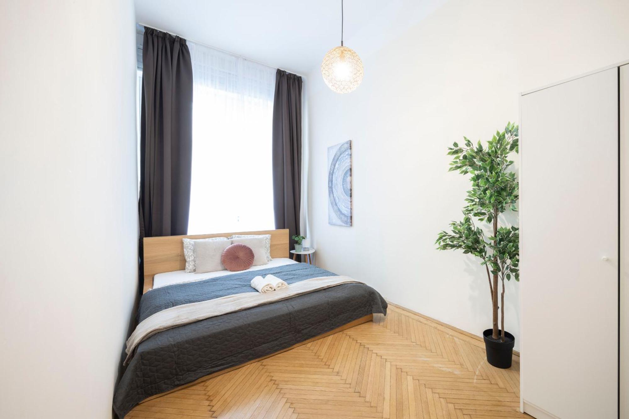 Prime Location & Cozy Central 3Bedrm Apartment บูดาเปสต์ ภายนอก รูปภาพ